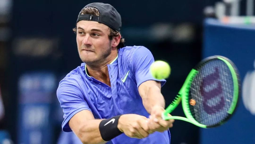 前锋以其出 前锋以其出