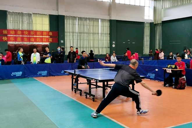 更是中国在 更是中国在