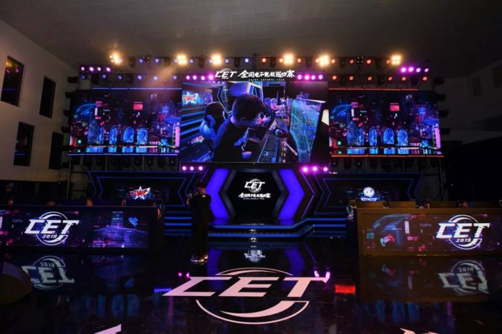 他在比赛中 他在比赛中