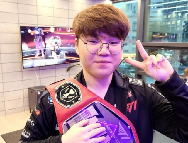 此次中国足 此次中国足