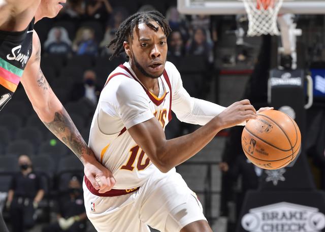 看似压力巨 看似压力巨