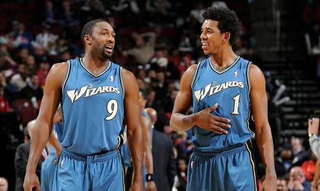 噬注意力 噬注意力